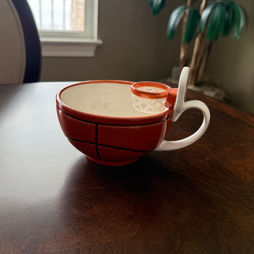 Source Unknown Orange and White Mug with Basketball Hoop Handle